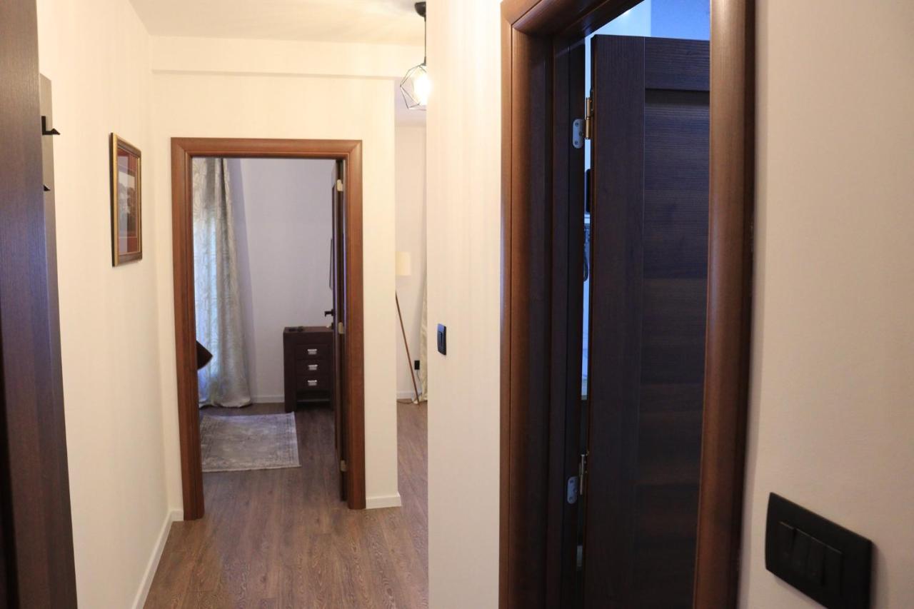 Apartmani Fantasia Cetinje Exterior photo